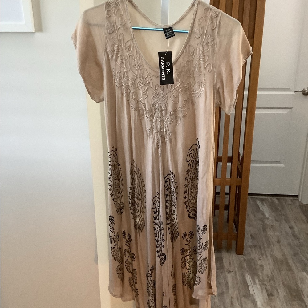 Cream and Black Embroidered Dress